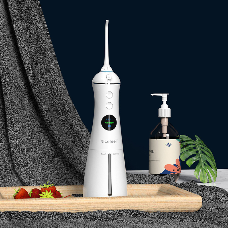 6+ dientes orales eléctricos de trabajo de Irrigator de la higiene oral del chorro de agua 300ml de los modos IPX7 que blanquean la seda dental de Flosser del agua