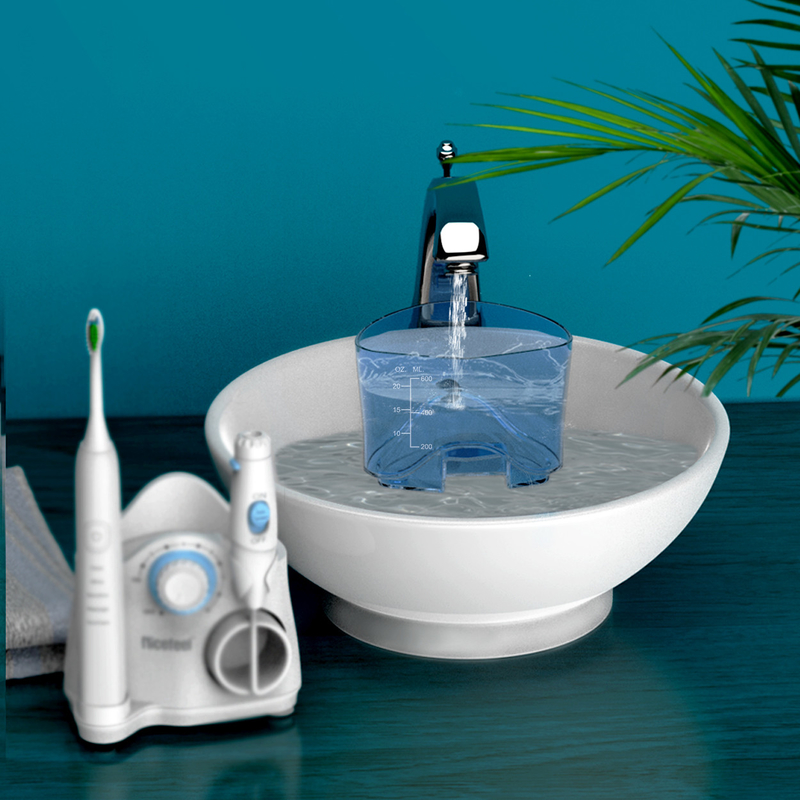 El tanque dental del ABS del OEM del blanco de la familia 600ml de Sonic Toothbrush Water Flosser For de los productos