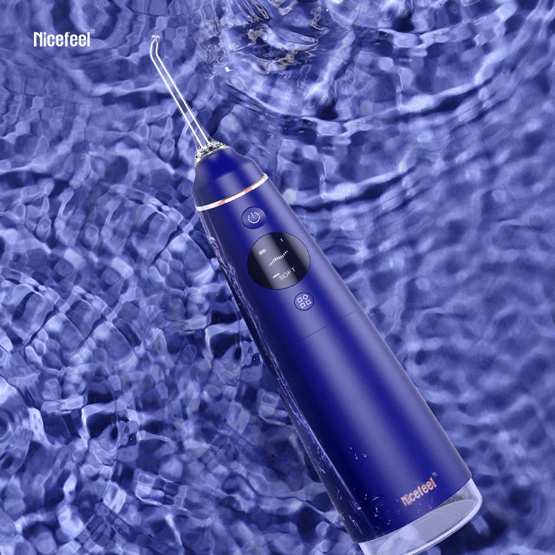 Agua Flosser Irrigator oral sin cuerda de Smart de los modos de DIY con el tanque de agua grande