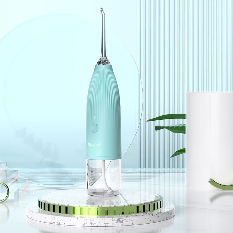 Agua elegante eléctrica sin cuerda Flosser más que 60psi para los dientes que blanquean